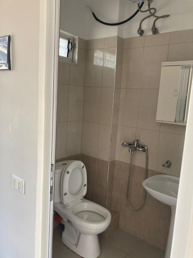 Niko'S Apartments Sarandë エクステリア 写真